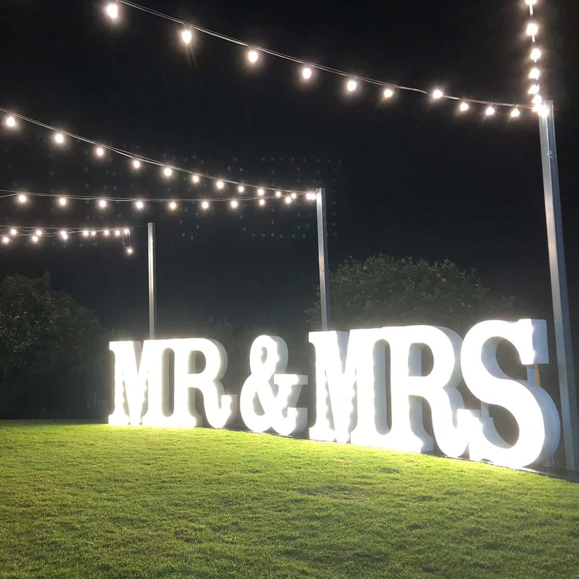 MR-MRS-classic-white-3.jpg