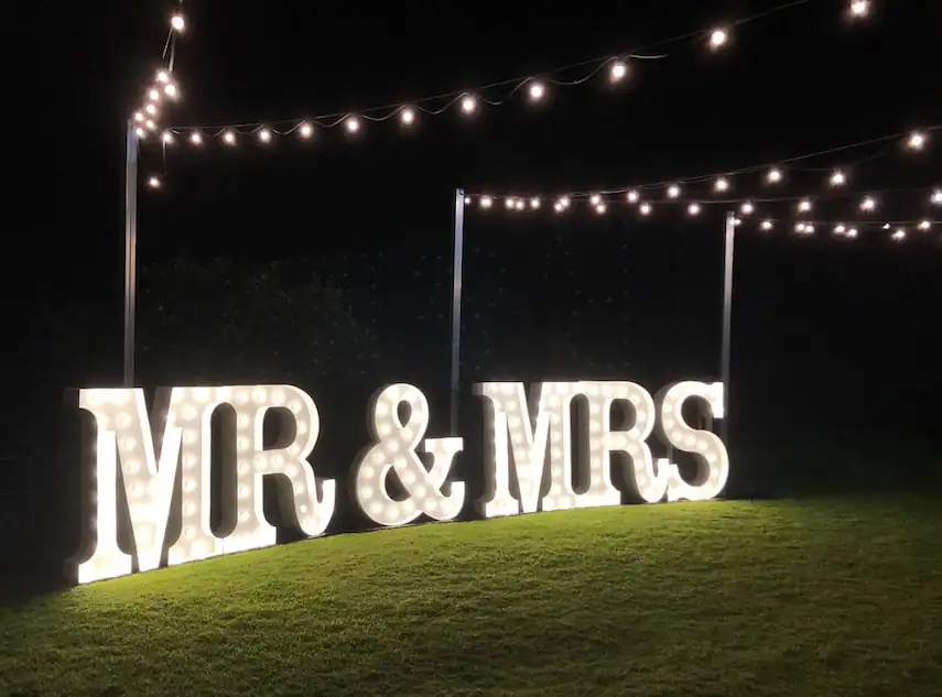 MR-MRS-classic-white-12.webp