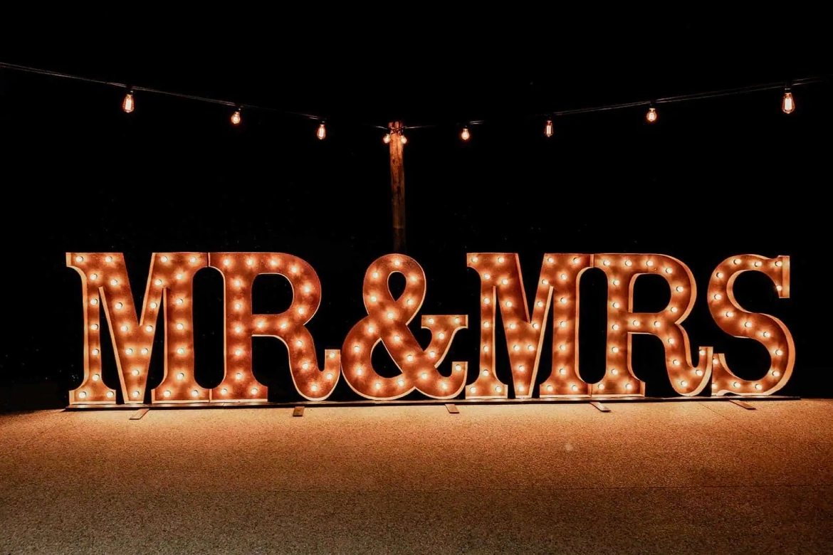 MR-MRS-rustic-gold-7.jpg
